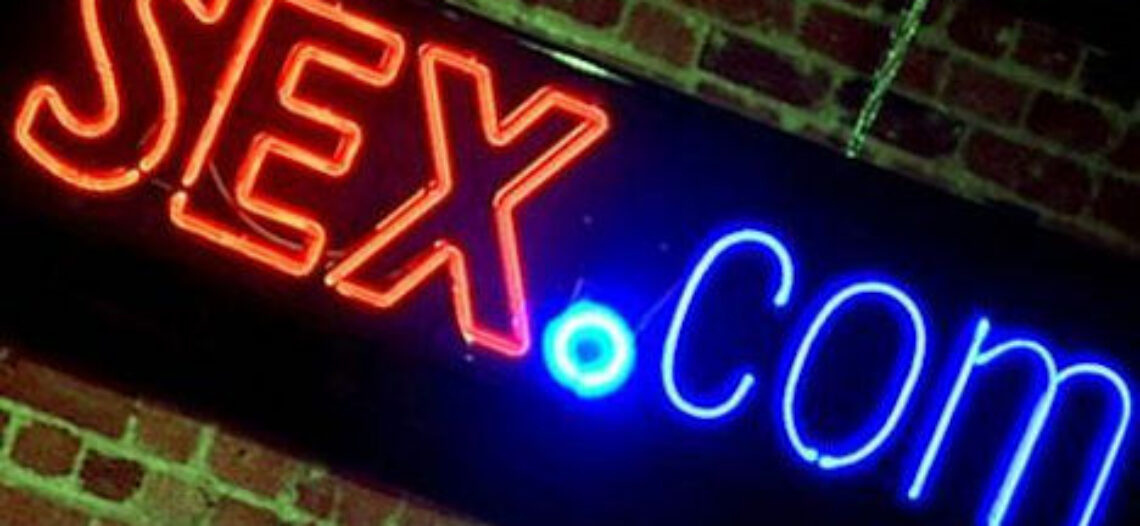 Lopott elemekkel indult újra a sex.com?