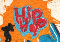 A .hiphop domain csökkentett árakkal indul újra