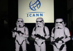 12 éves az ICANN, minden domain örzője